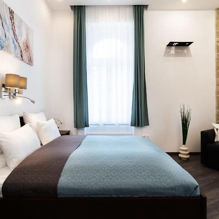 Comfy New Apartment At Castle Budapest Esterno foto